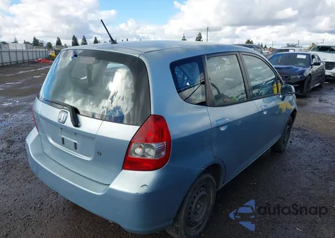 2007 Honda Fit из США, поврежденный, VIN JHMGD384X7S037694